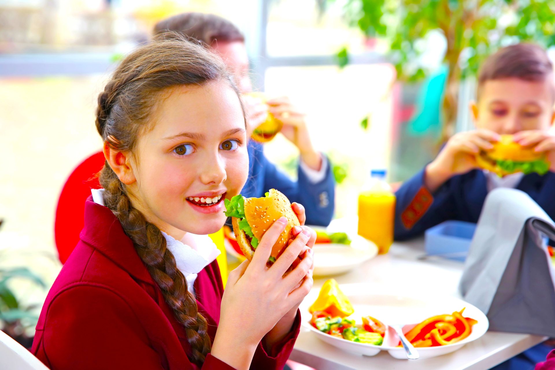 Contraloria alerta graves fallas en el PAE mas de 25 millones de ninos sin comida en las aulas2