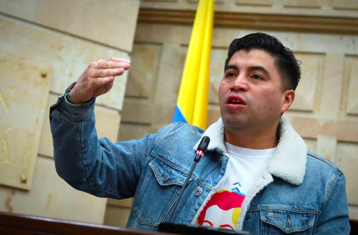 Eduard Sarmiento anuncia su aspiracion al Senado como un proyecto que nace de las luchas sociales1