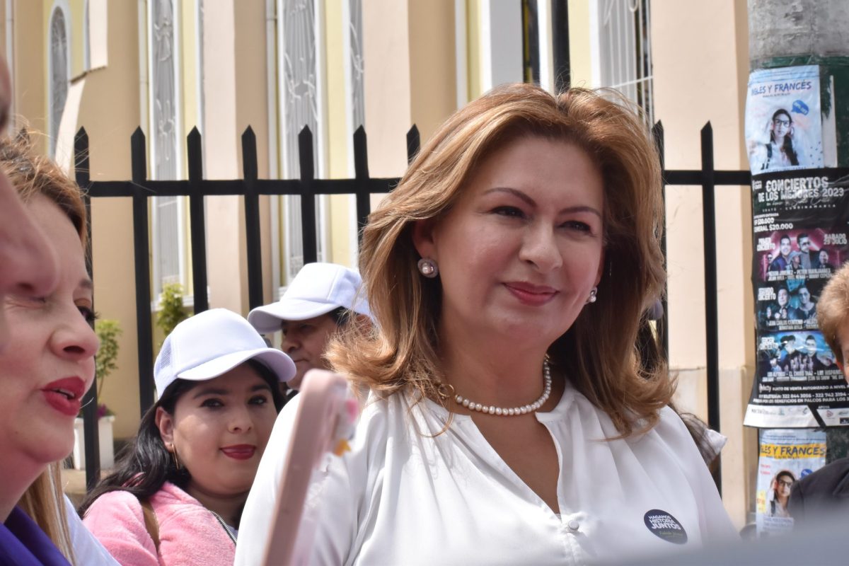Fabiola Jacome inscripcion de candidatura 26