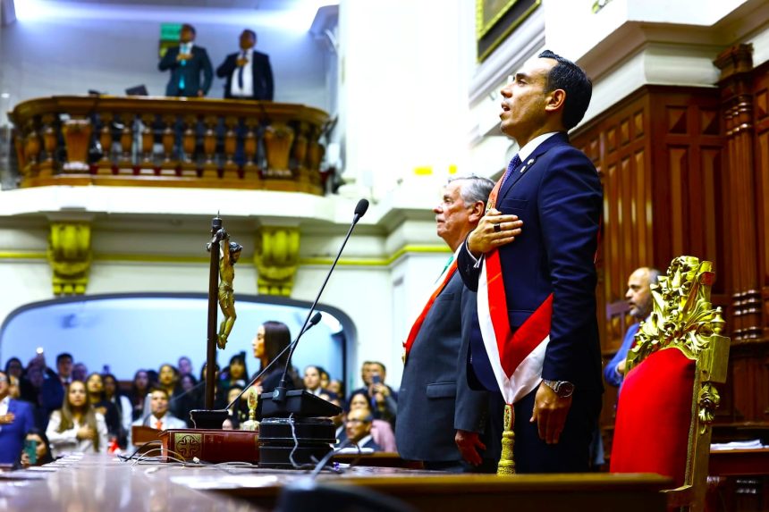 Jose Jeri Ore asume la Presidencia del Peru tras la destitucion de Dina Boluarte1