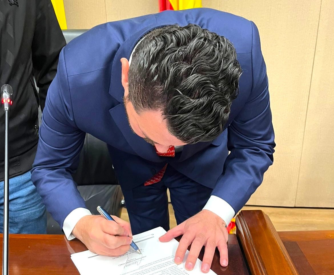 Andres Felipe Trujillo Galvis nuevo Contralor de Cundinamarca 2026 20292