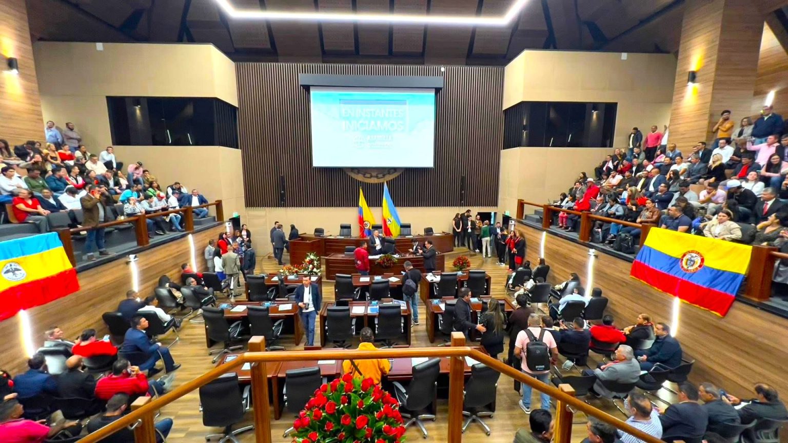Asamblea aprueba vigencias futuras excepcionales para el tren regional Bogota Zipaquira1
