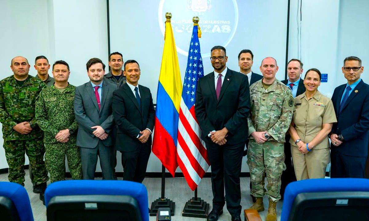 Colombia y EE. UU. refuerzan cooperacion para enfrentar la amenaza criminal1