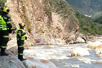 Crecientes en Silvania dejan desaparecidos viviendas arrasadas y un operativo contrarreloj1