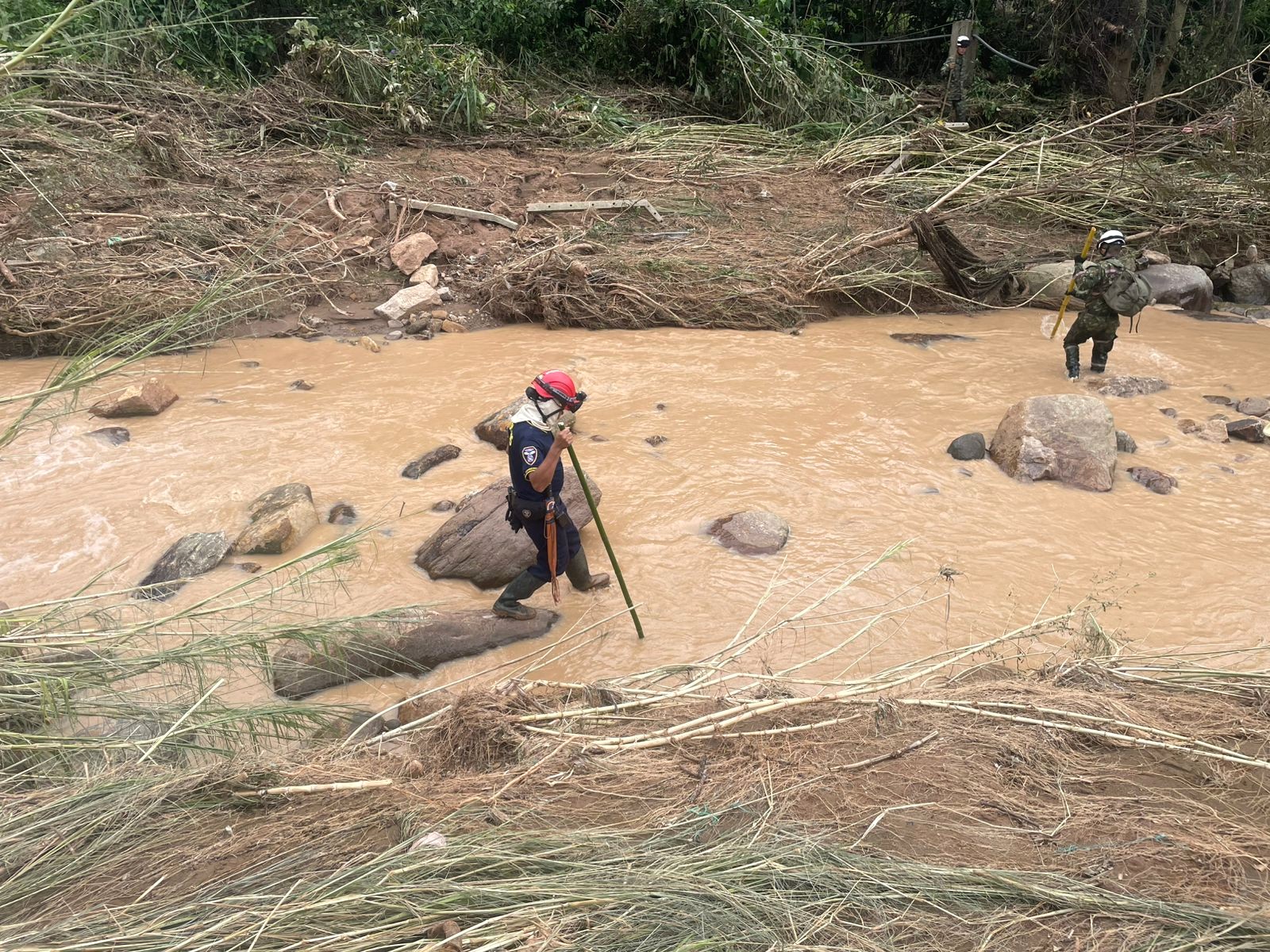 Hallan el cuerpo de una mujer desaparecida tras creciente subita entre Silvania y Tibacuy
