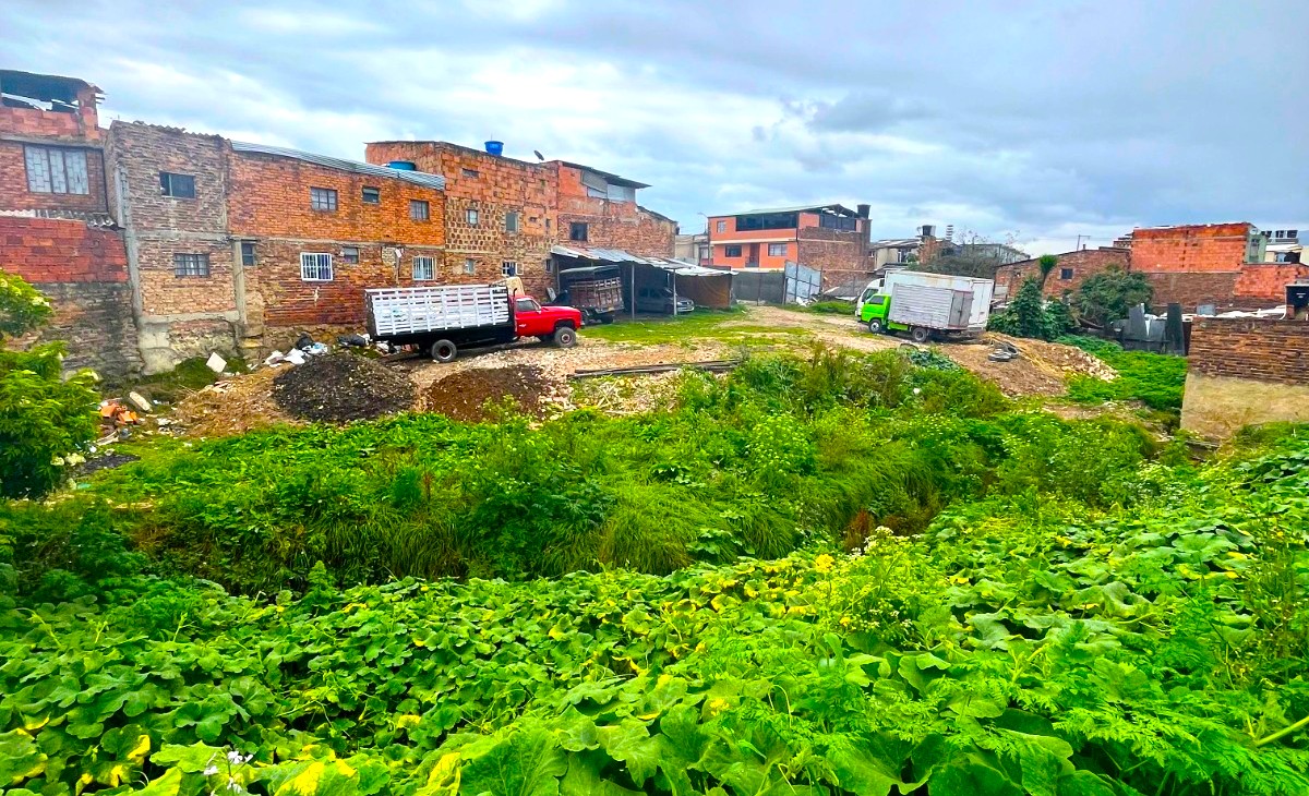 Suspenden obra en Zipaquira por relleno ilegal con escombros y riesgo ambiental1