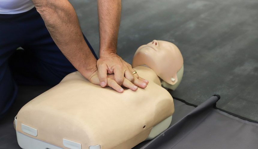 first aid course company safety cardiac massag 2025 01 10 03 30 26 utc