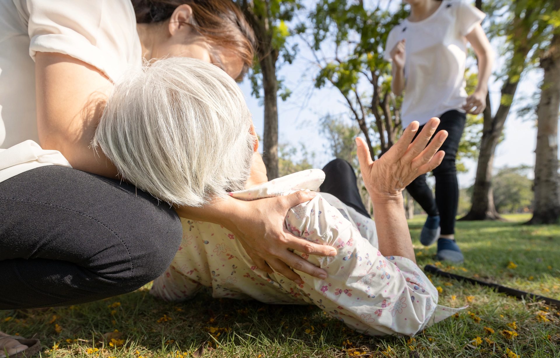 25 adultos mayores de Cogua en paseo a Girardot terminaron en centros medicos por repentino malestar