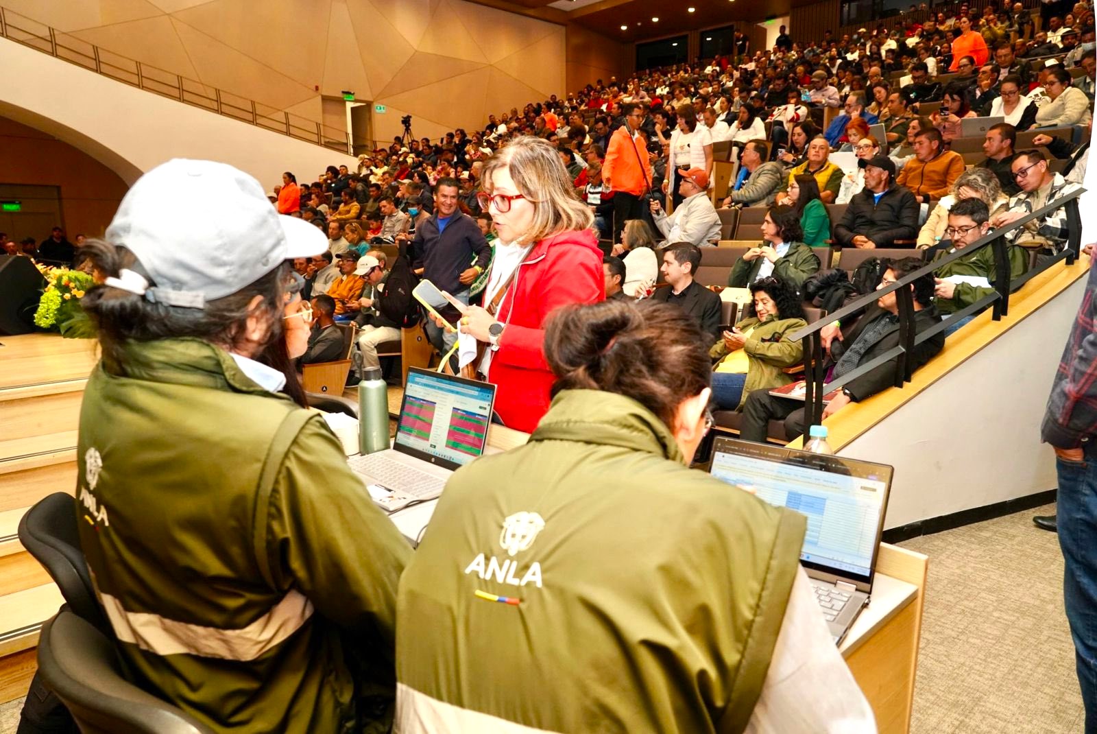 Audiencia de la Troncal de los Andes dejo un amplio registro ciudadano en un fuerte debate ambiental2