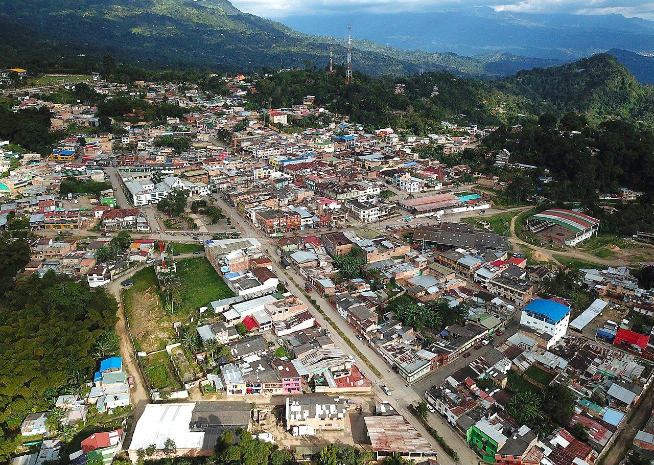 Cachipay celebra su aniversario 43 con una fiesta cultural que reune pasillo flores arte y danza 1
