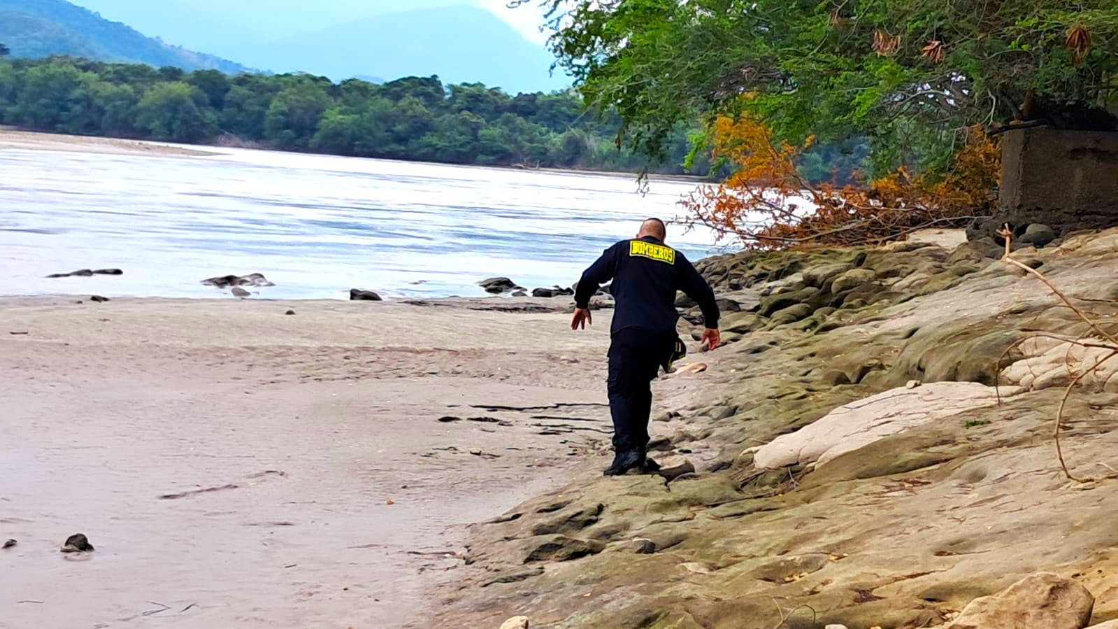 Dos jovenes desaparecidos tras emergencia en el rio Magdalena en San Juan de Rioseco1