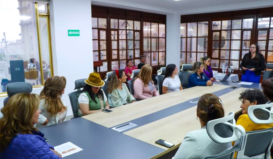 La alcaldesa de Cajica presento el nuevo Consejo Consultivo de Mujeres para la vigencia 2026–20271