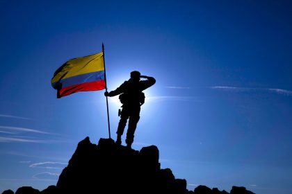 Presidente Petro reestructura la cupula militar y redefine el mando de las Fuerzas Militares 1