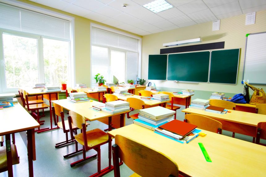 MEN expidio la circular 002 para materiales educativos que solicitan los colegios privados1