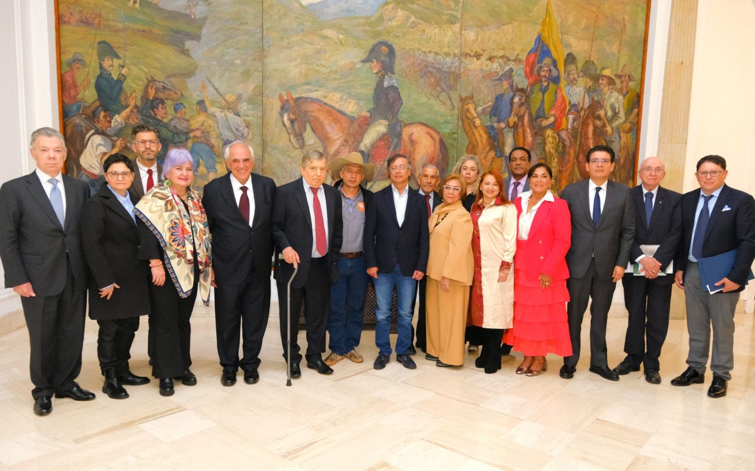 Petro refuerza su estrategia global mas dialogo mas cooperacion y una diplomacia que busca unir a la region1