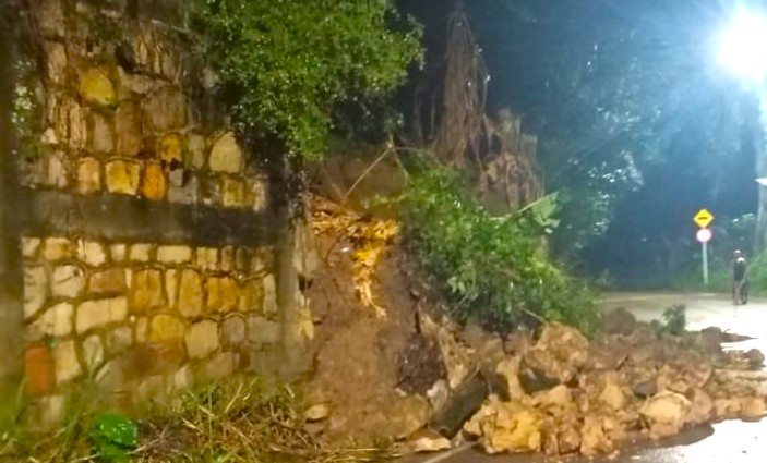 Tragedia en La Mesa por creciente subita una mujer fallece y el municipio enfrenta nuevas afectaciones2