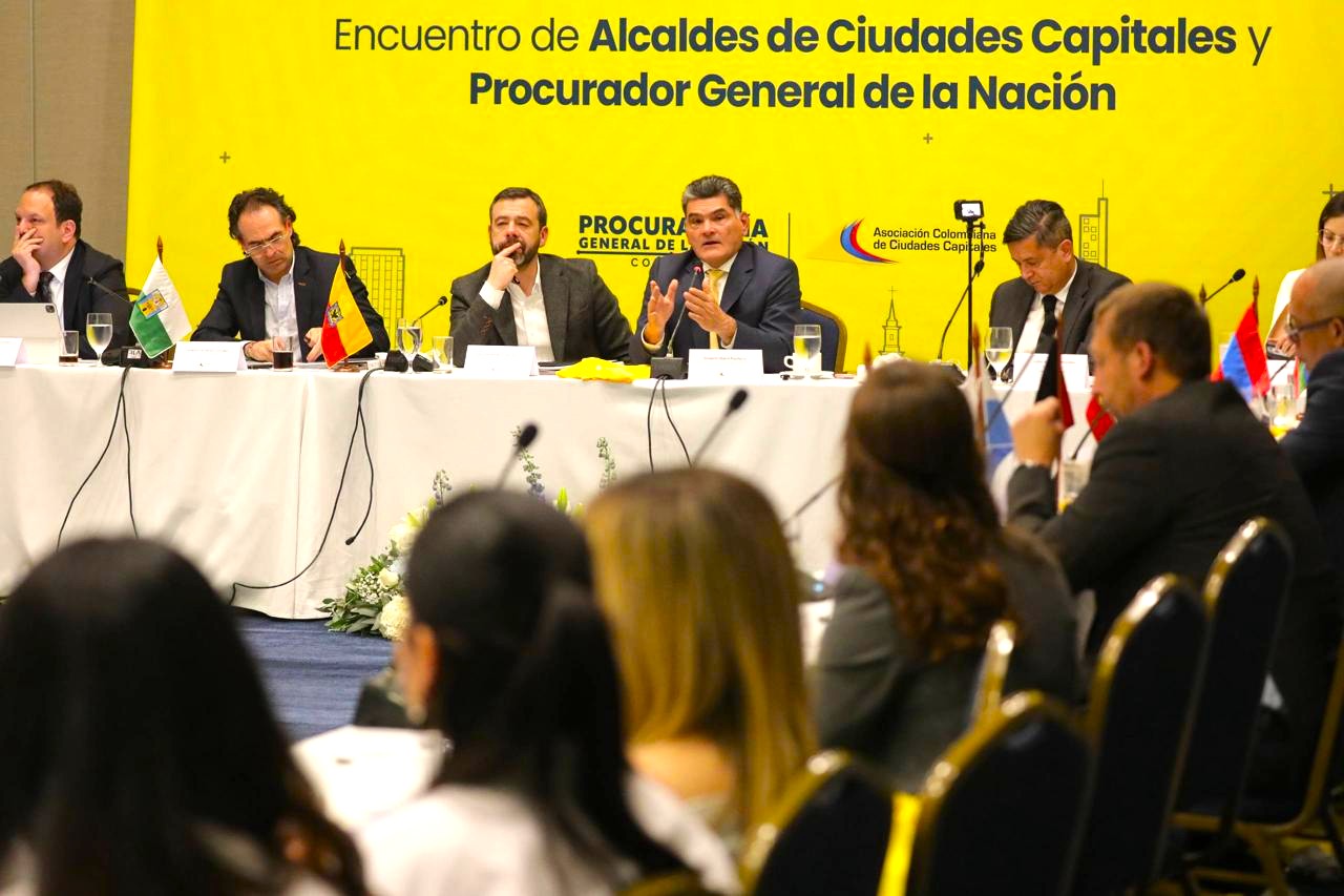 Alcaldes de capitales respaldan la Paz Electoral y confirman elecciones con garantias en todo el pais2