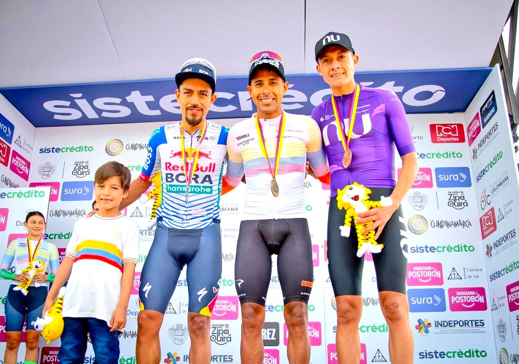 Brandon Rivera domina la contrarreloj en Zipaquira y se queda con el oro nacional2