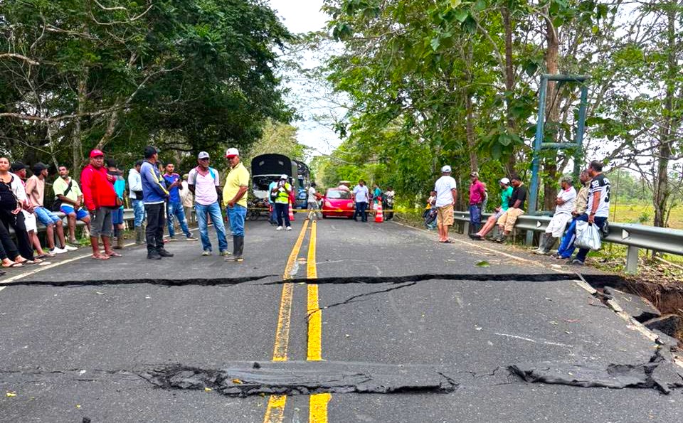 Cundinamarca despliega refuerzo bomberil hacia Cordoba para enfrentar la emergencia por lluvias3