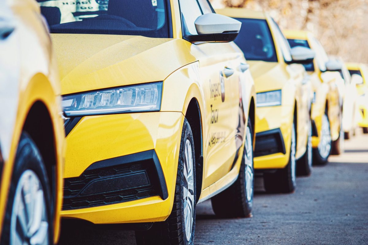 yandex taxi yellow cars parked in a row moscow 3 2026 01 06 09 42 28 utc