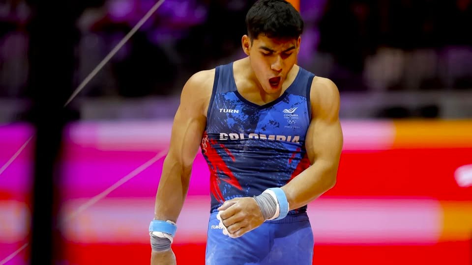 Angel Barajas conquista oro en la Copa Mundo de Gimnasia de Azerbaiyan y sigue ampliando su palmares