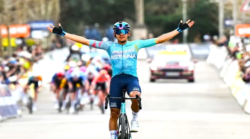 Harold Tejada sacude la Paris Niza con un ataque fulminante y gana en Apt