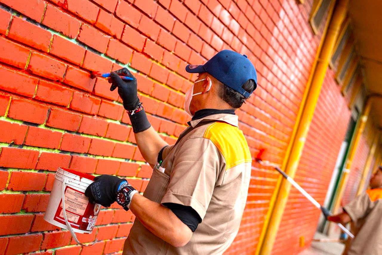 Personas privadas de la libertad recuperan plazas de mercado en Bogota