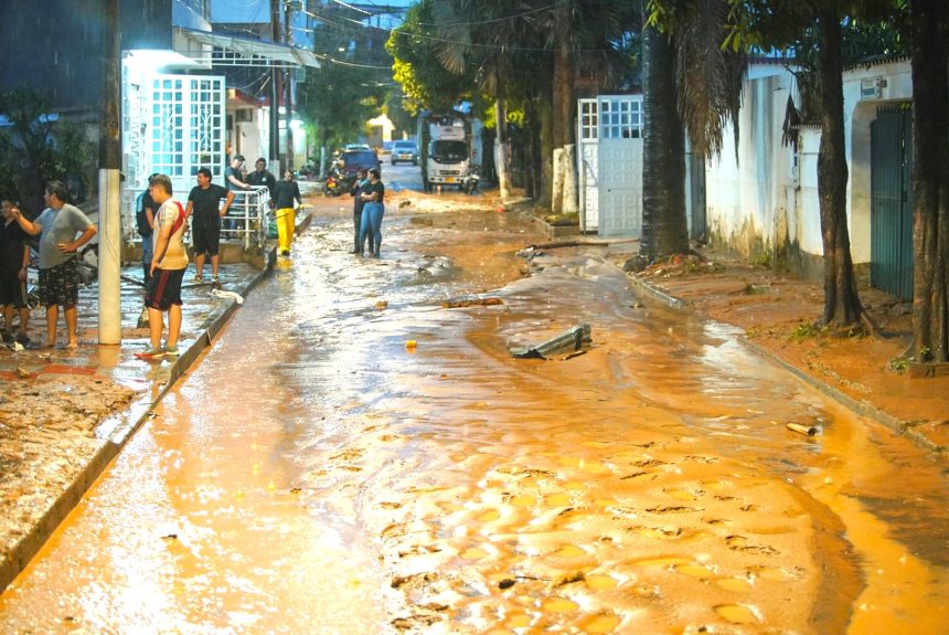 Quebrada La Melgara se desborda en la madrugada y deja varios sectores de Melgar en alerta1