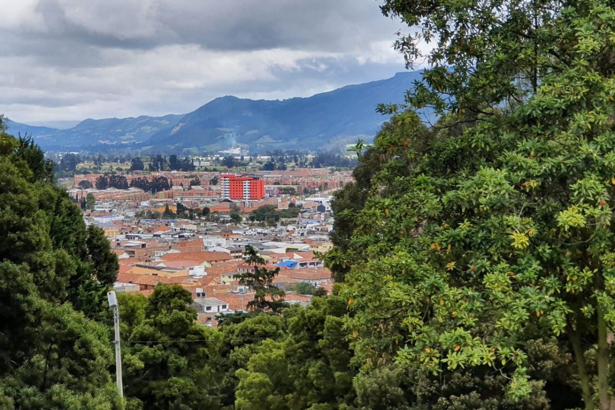 encuesta audiencia extrategia medios sabana centro2.jpg