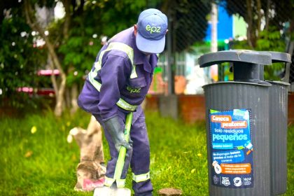 Canecas para mejorar la limpieza en Zipaquira mas que colocarlas un reto de cultura ciudadana1