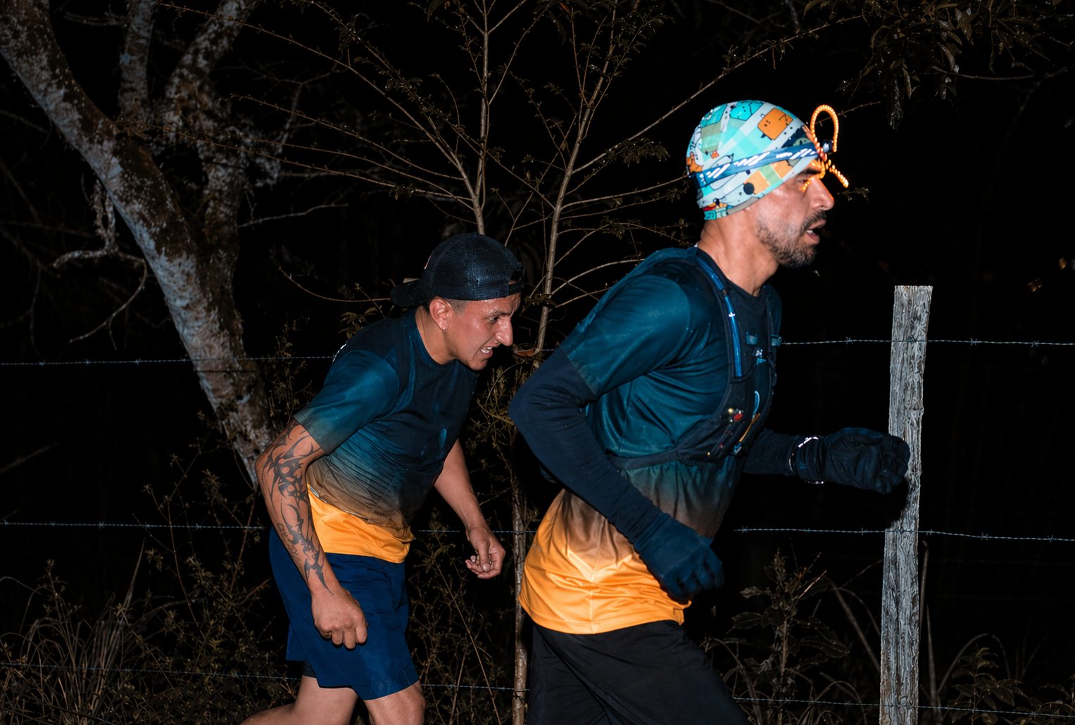 Junin desafio la noche corredores enfrentaron montana frio y oscuridad en exigente Trail Running 2