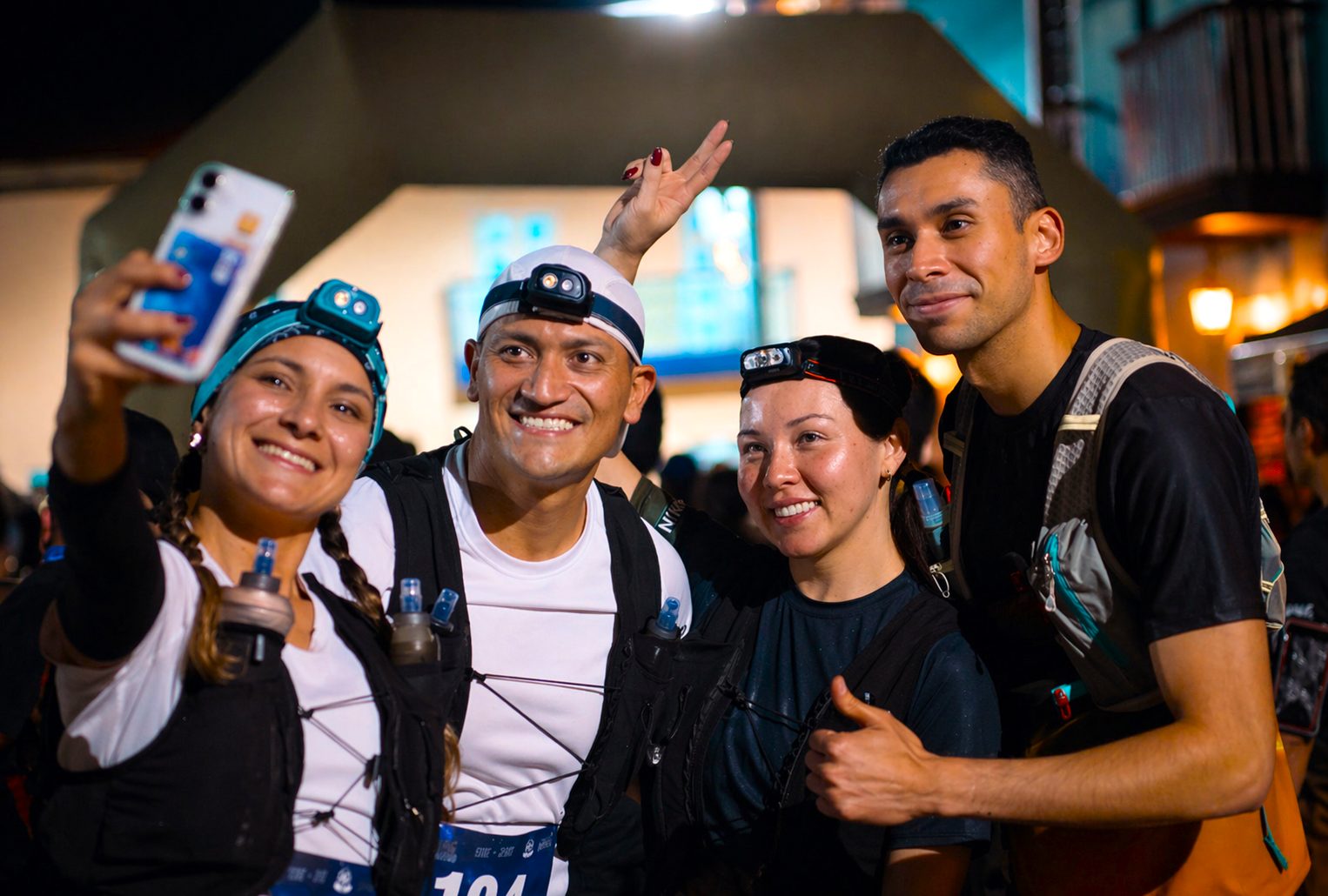 Junin desafio la noche corredores enfrentaron montana frio y oscuridad en exigente Trail Running 4