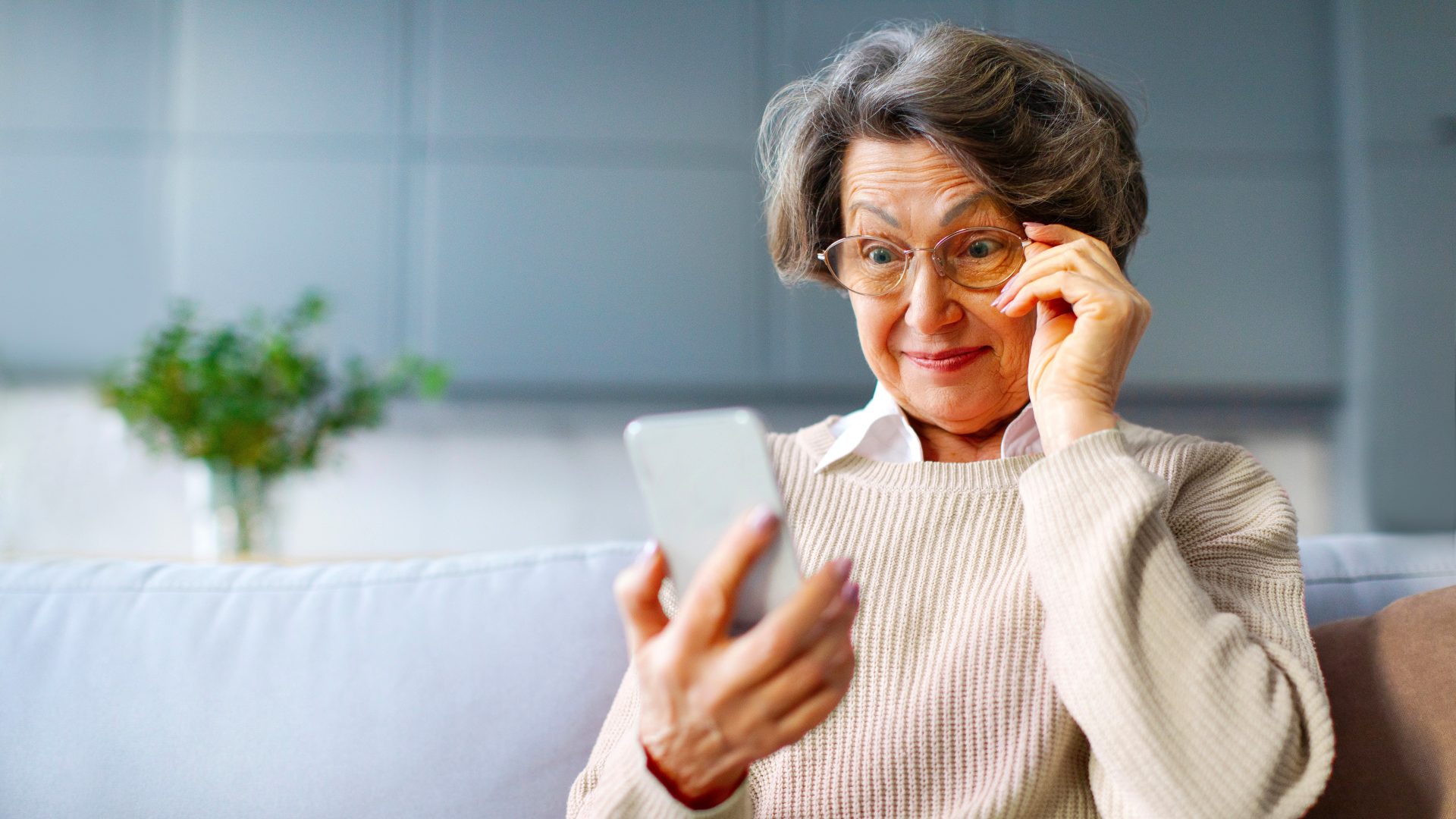 Le quitaron la pension por chats de WhatsApp… y el Consejo de Estado obligo a Colpensiones a devolverla1