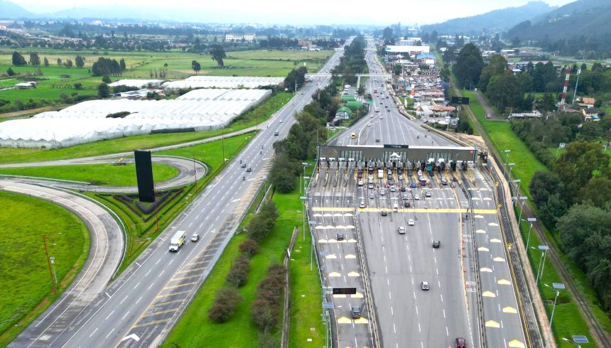 Se espera que la ANI firme hoy el acta que activa la ampliacion de la Autopista Norte