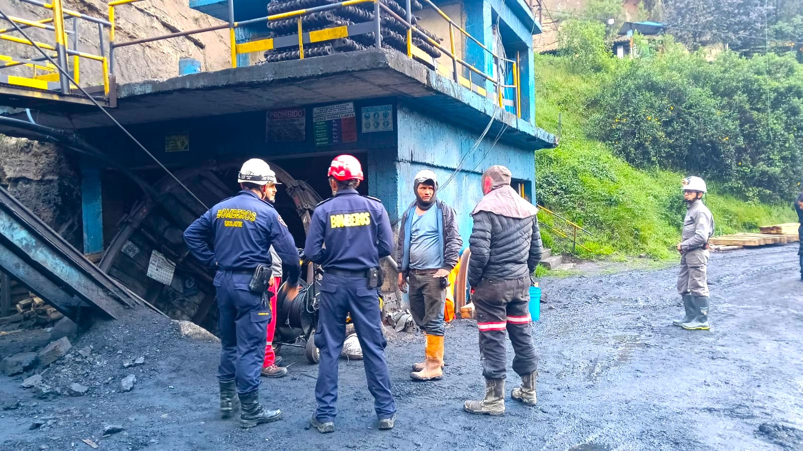 Explosion en mina de Sutatausa deja 14 trabajadores atrapados activan rescate contrarreloj