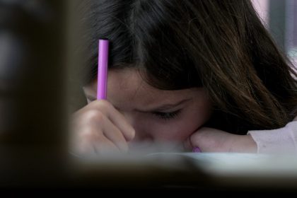 Ninos no pueden ser separados de sus familias sin ser escuchados