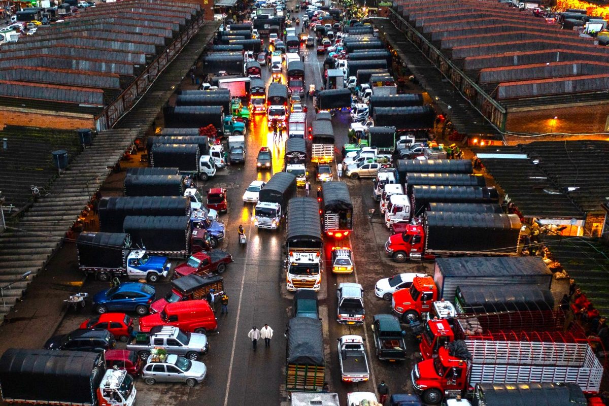 Sancionan a Corabastos por restringir la libre competencia dentro del mercado de comercializacion