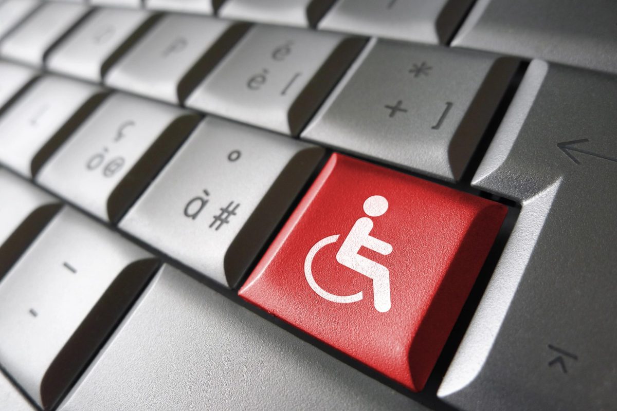 La accesibilidad continúa siendo uno de los principales desafíos para garantizar la inclusión de las personas con discapacidad en ámbitos como la educación, el empleo, los servicios públicos y el acceso a la información. Imagen de referencia. Imagen de referencia. Tomada de https://depositphotos.com/es/home.html