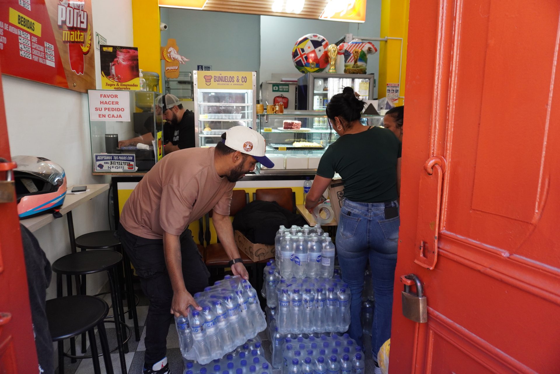 Venezolanos y zipaquireños se unen para ayudar a las terremoto en Venezuela del terremoto en Venezuela 16
