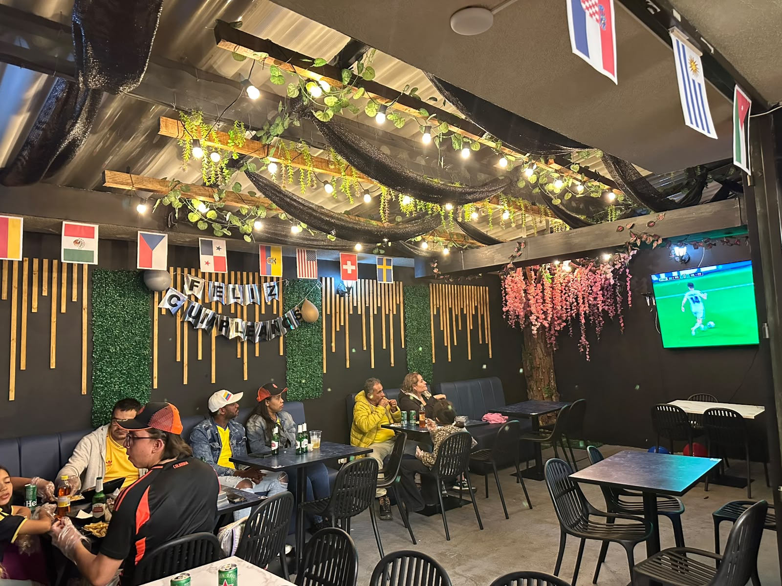 Lugares para ver los próximos partidos en Zipaquirá 23