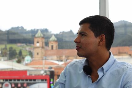 Sebastián Abello: el administrador de negocios internacionales que construye desde la comunidad el tejido emprendedor de Zipaquirá 28