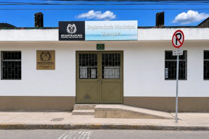 Registraduria de Zipaquira amplia horarios durante junio para entregar cedulas y tarjetas de identidad pendientes