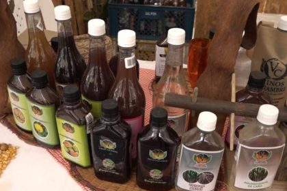 MinCultura asigna código de certificación al viche para formalizar su comercialización en el país 29 MinCultura asigna código de certificación al viche para formalizar su comercialización en el país 28
