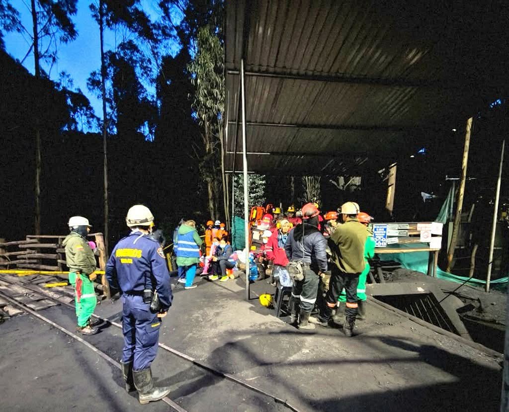 Explosión en mina de carbón de Sutatausa activa operativo de rescate y mantiene en alerta a las autoridades 11