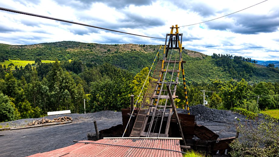 Minería ilegal en Ubaté: hallan explotación de carbón en zonas protegidas, vertimientos y graves daños ambientales 14