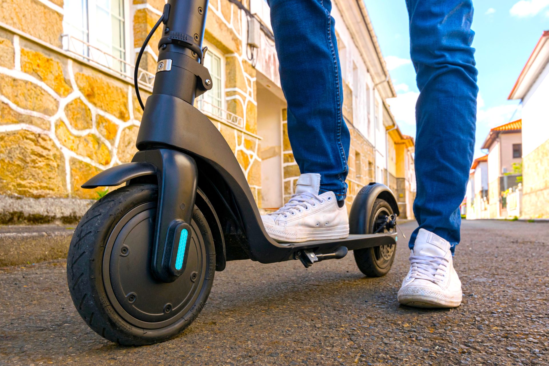 Colombia alista nuevas reglas para patinetas, scooters y bicicletas eléctricas: estos serían los requisitos 2 Colombia alista nuevas reglas para patinetas, scooters y bicicletas eléctricas: estos serían los requisitos 1