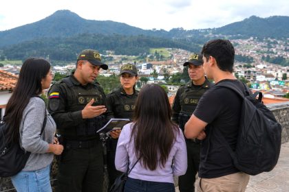 Comerciantes y familias de Zipaquirá reciben orientación para prevenir extorsiones y violencias 3 Comerciantes y familias de Zipaquirá reciben orientación para prevenir extorsiones y violencias 2