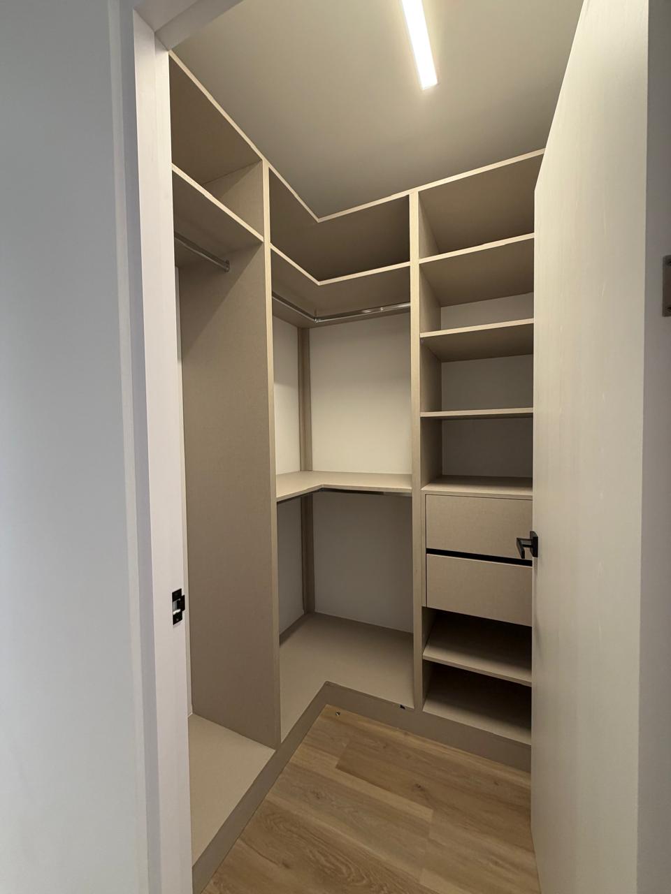 Apartamento de lujo en Costa Rica: inversión inmobiliaria de 319.000 USD frente al Parque República del Perú 8