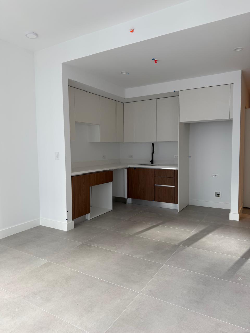 Apartamento de lujo en Costa Rica: inversión inmobiliaria de 319.000 USD frente al Parque República del Perú 4