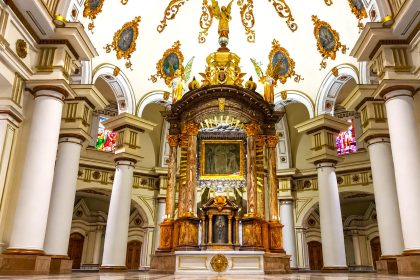 Virgen de Chiquinquirá: origen, fiesta y el nuevo festivo nacional del 9 de julio en Colombia 25 Virgen de Chiquinquirá: origen, fiesta y el nuevo festivo nacional del 9 de julio en Colombia 24